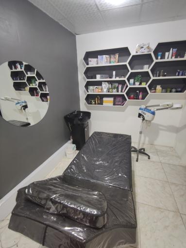 عکس آرایشگاه Vip محمد ابوالقاسم پور