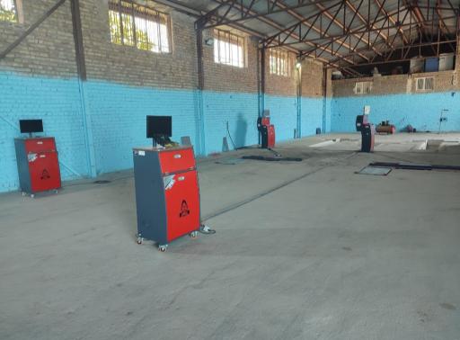 عکس مرکز معاینه فنی خودرو سبک و سنگین کهک