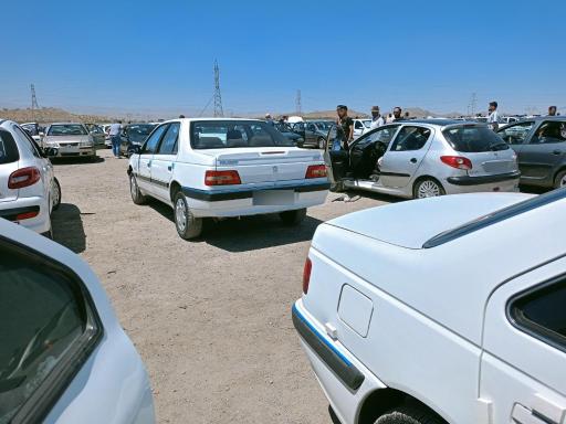 بازار مجیدیه (جمعه بازار خودرو)