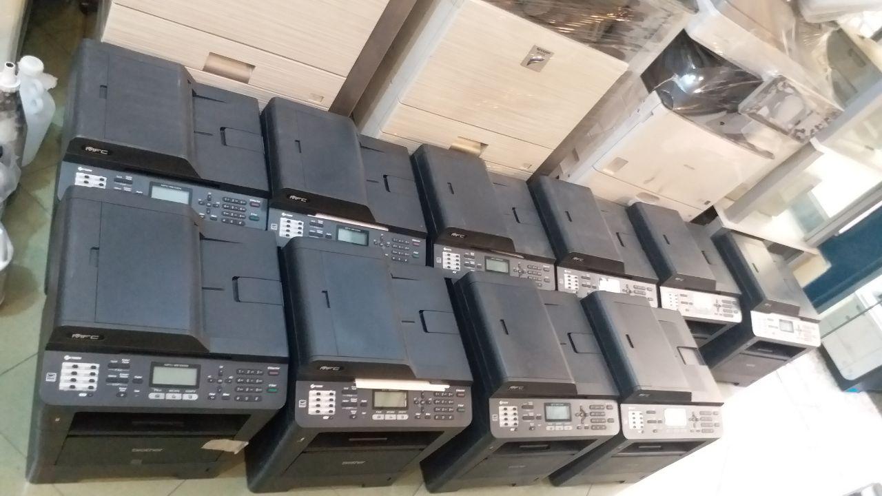 عکس موسسه ماشینهای اداری تکسین