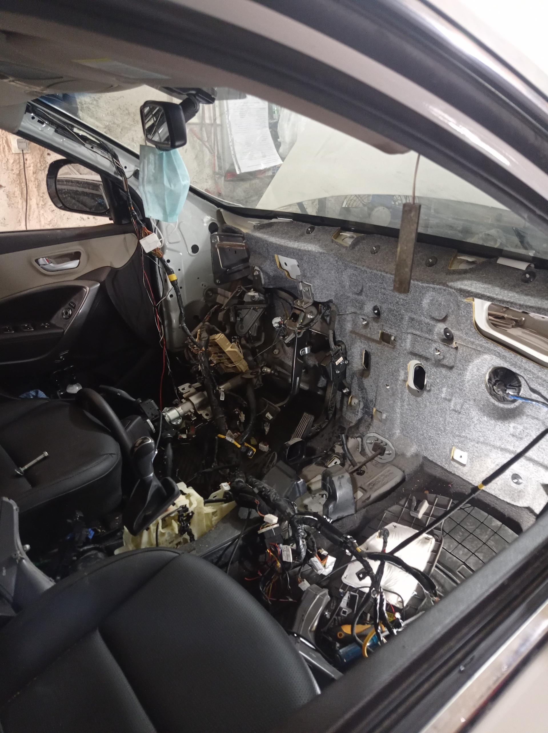 عکس کولر اتومبیل سرمایش خودرو مجید رنجبر