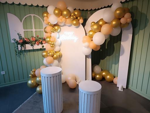 عکس کافه رستوران چاشنی پلاس