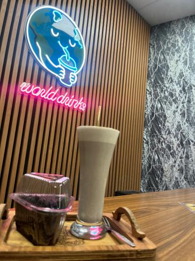 عکس دنیای نوشیدنی