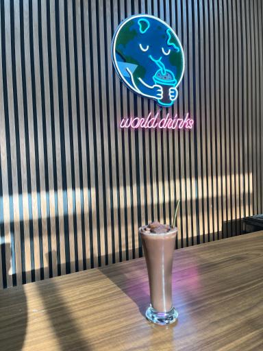 عکس دنیای نوشیدنی