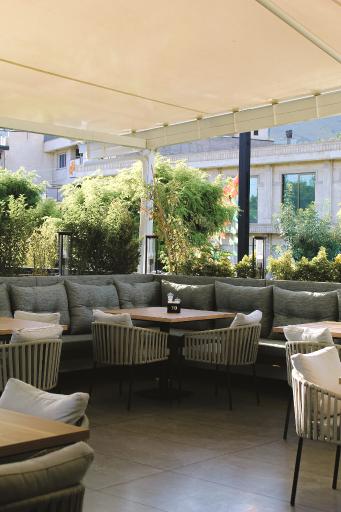 عکس کافه رستوران رایو