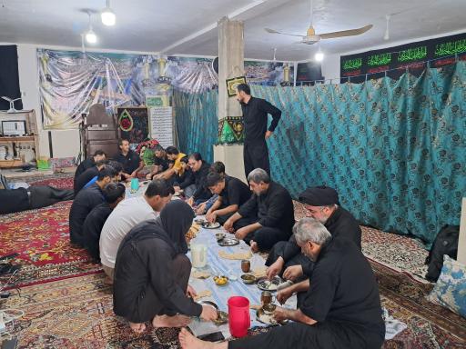 عکس حسینیه و زائرسرای انصارالحسین