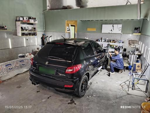 عکس خدمات بدنه برنو