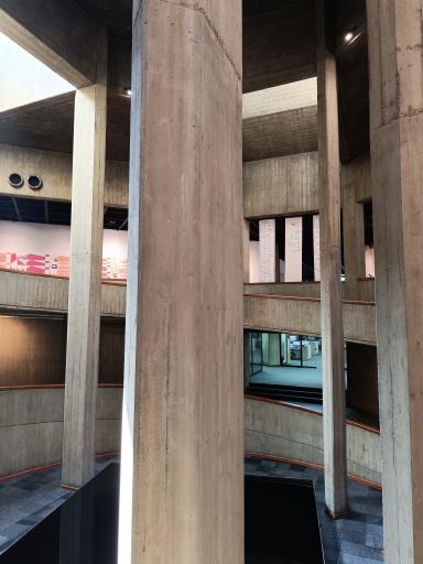 عکس موزه هنرهای معاصر تهران