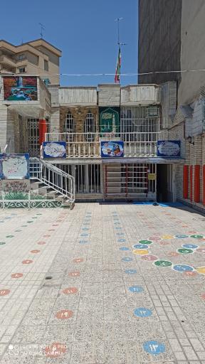 عکس دبستان پسرانه غیر دولتی ذهن خلاق