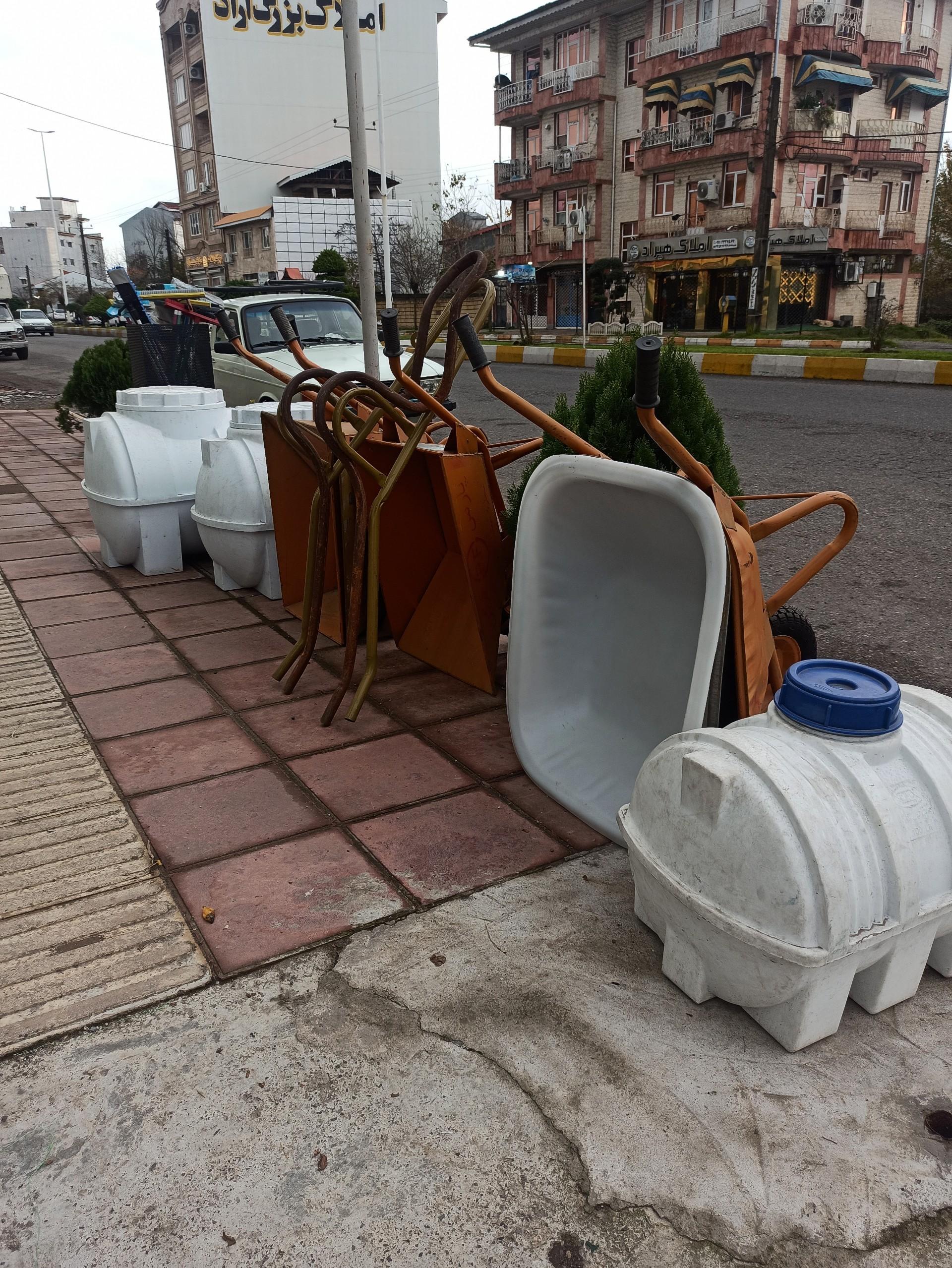 عکس دنیای ابزار گیلان مهدیزاده