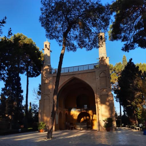منار جنبان