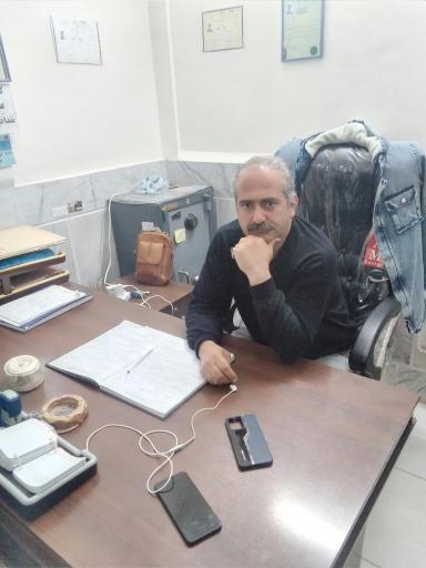 مشاورین املاک قصر