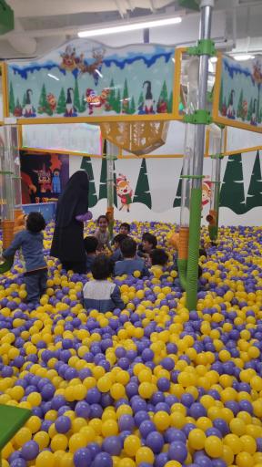 عکس شهربازی طلایی یزد