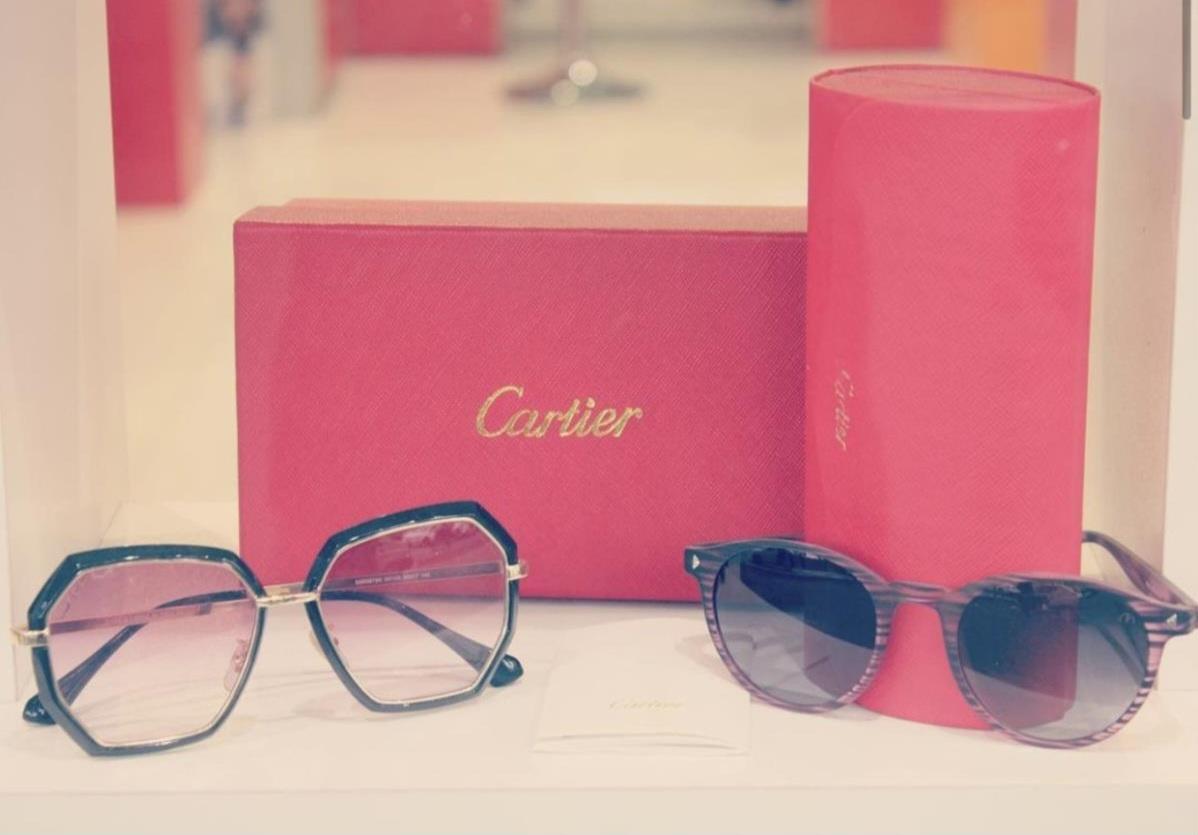 عکس عینک امیری(رسالت)