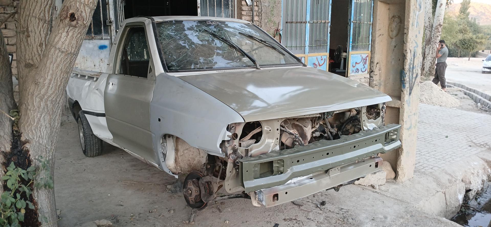 عکس کارگاه صافکاری و مکانیکی امیرخانی 