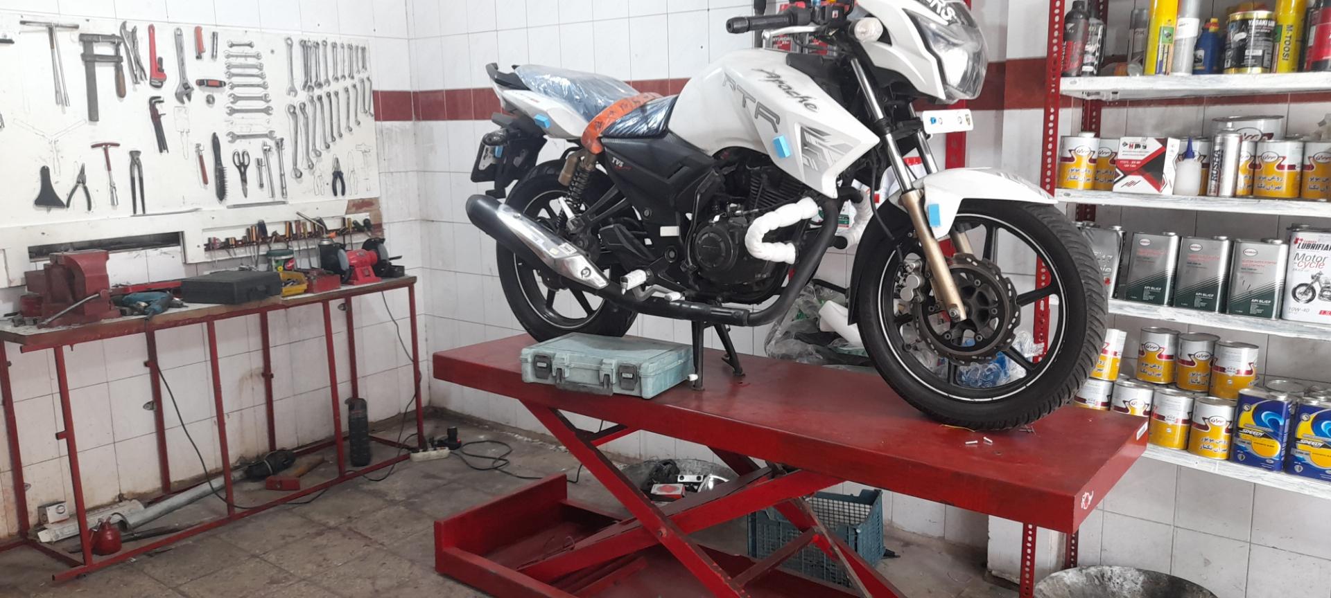 عکس تعمیرگاه کاتانا