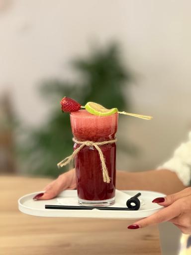 عکس کافه رستوران سفید
