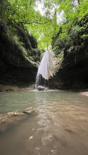 عکس آبشار زال