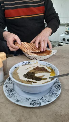 عکس آش و حلیم گیلماز