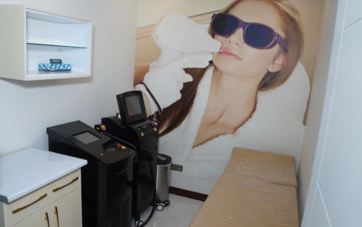 عکس کلینیک زیبایی دکتر احسان امامی