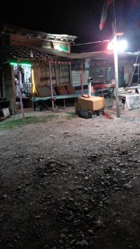 عکس کلبه خاطرات برادران عاشوری