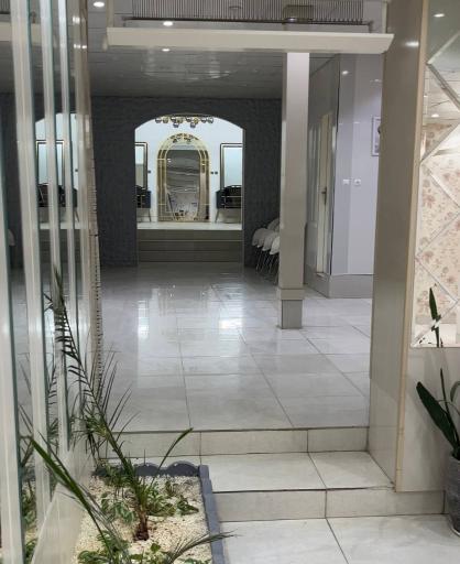 سالن نگین شهر مرجان هاشمیان