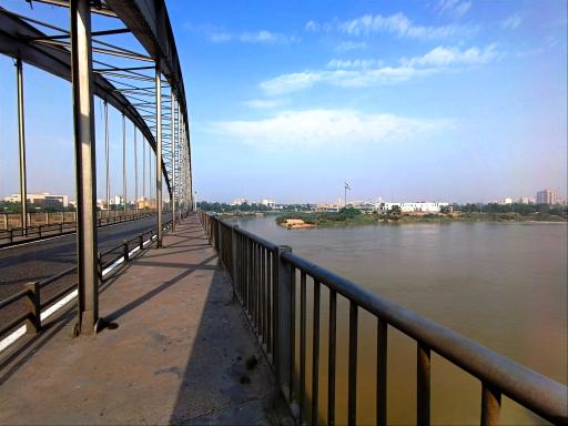 عکس پل سیاه