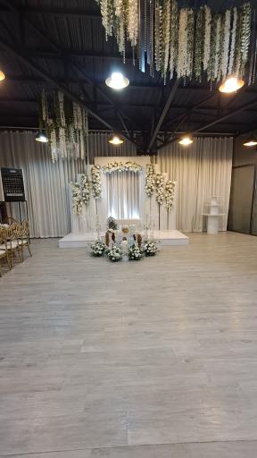 عکس باغ تالار ژیوان 