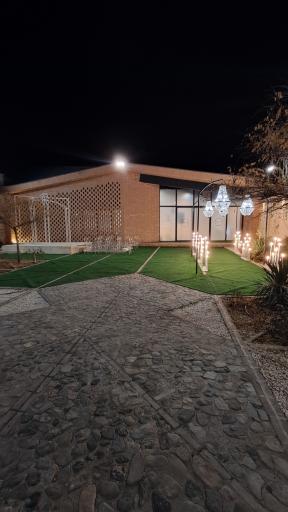 عکس باغ تالار ژیوان 