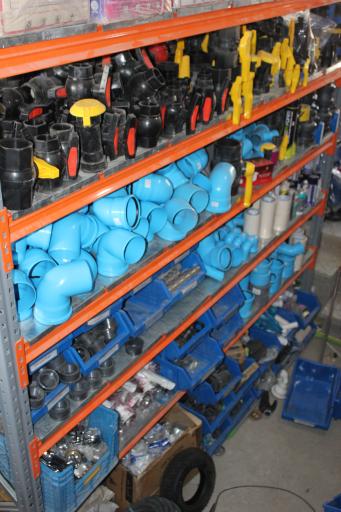 عکس فروشگاه پلی لند