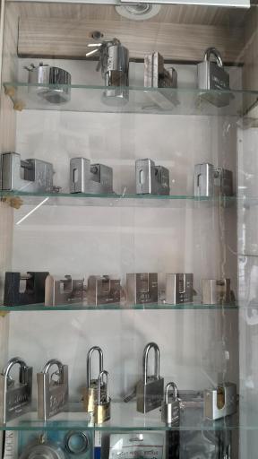 عکس کلیدسازی شبانه روزی مهدی