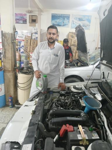 عکس تعویض روغن ناروئی