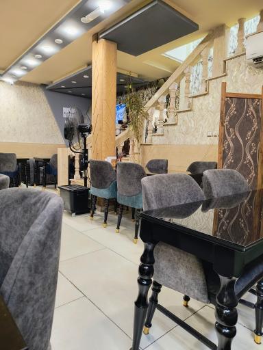 عکس کافه صبحانه برواینجه 