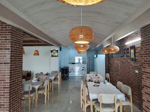 عکس رستوران بیکران
