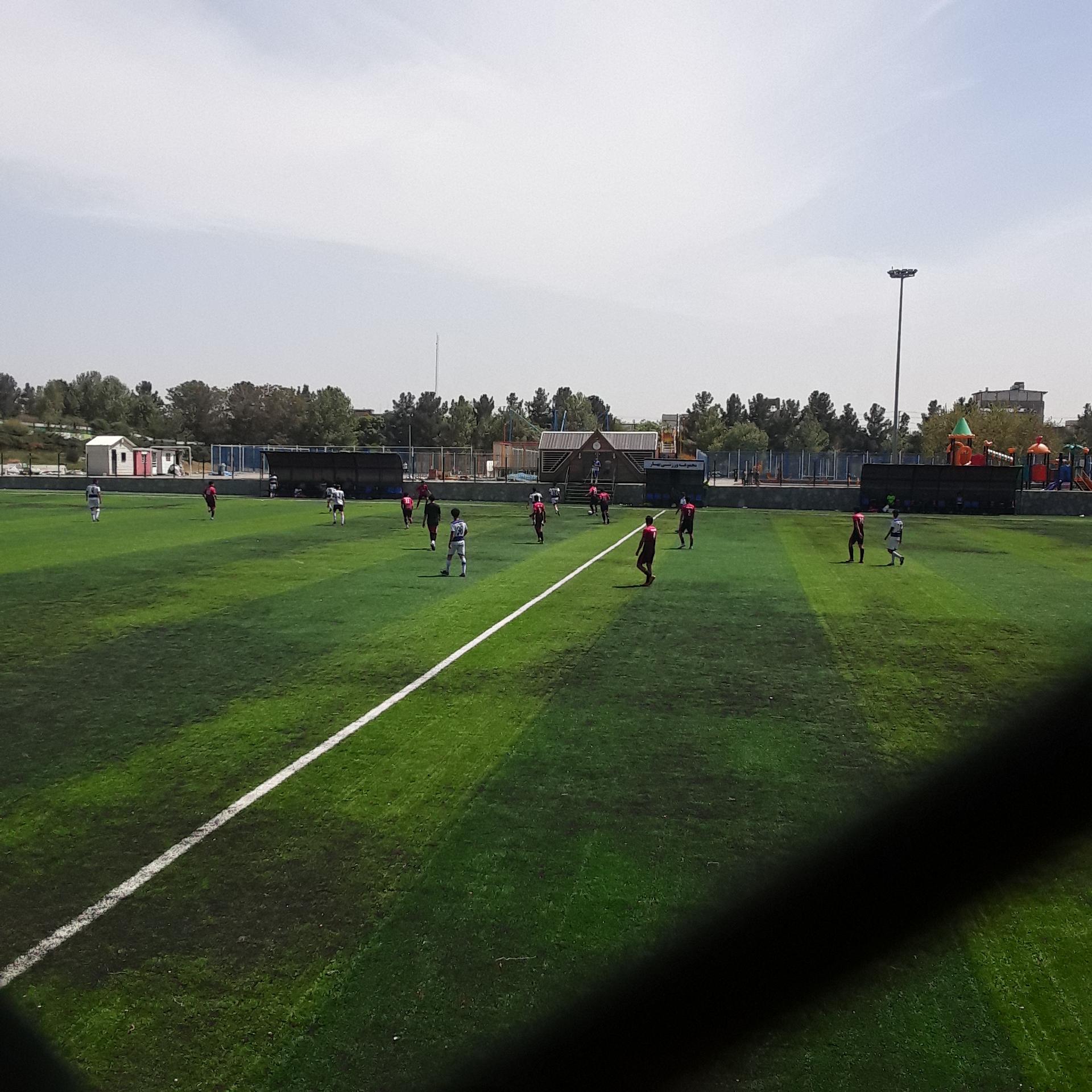 عکس زمین فوتبال 