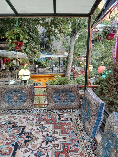 عکس رستوران کوه سنگی 2