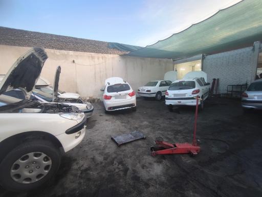 عکس تعمیرگاه اتومبیل وحید