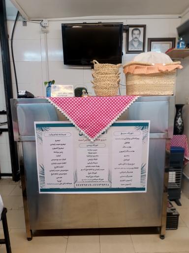 عکس اغذیه داش علی