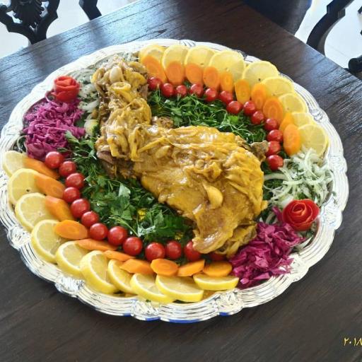 عکس تهیه غذای سرآشپز