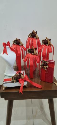 عکس تم تولد و عقد و ظروف یکبار مصرف باقری