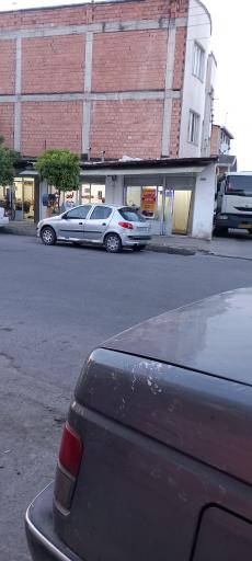 عکس تاکسی تلفنی عاطفه (ویژه بانوان)