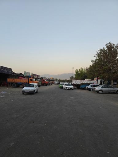 عکس میدان مرکزی میوه و تره بار کرج