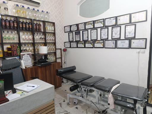 سالن ماساژ تخصصی اسپا دلنشین 