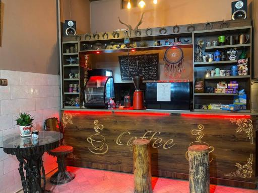 عکس کافه لیندو