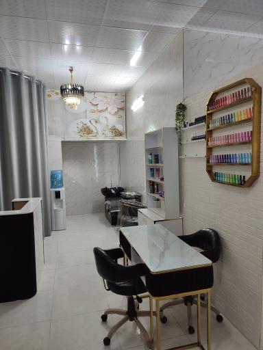 عکس سالن زیبایی آریستا