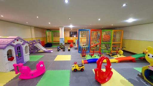 عکس خانه بازی رونا پارک