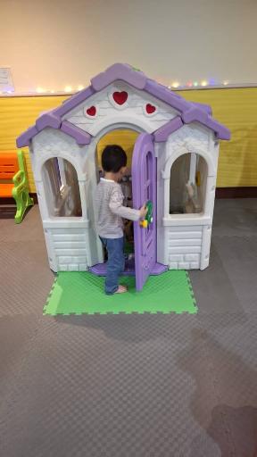 عکس خانه بازی رونا پارک