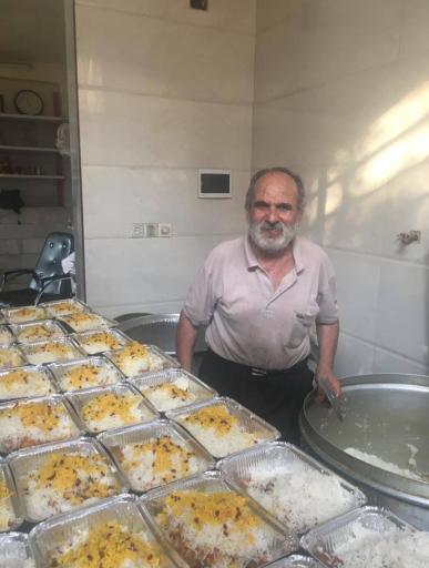 عکس آشپزخانه حاج حسین