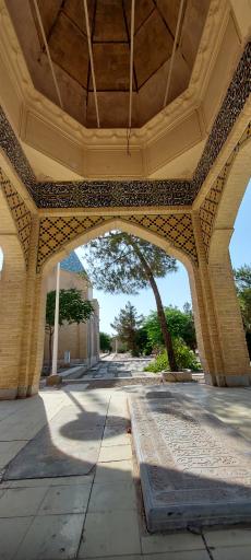 عکس آرامگاه آیت الله خوانساری و داورپناه