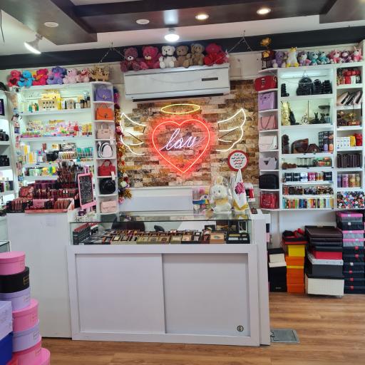 عکس فروشگاه هدیه باکسیتا